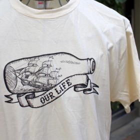 OUR LIFE SOCKS BOTTLE S/S T-SHIRTS