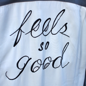 FEELS SO GOOD CRAZY L/S SHIRTS