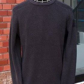 UC-501-018 COMMANDO SWEATER