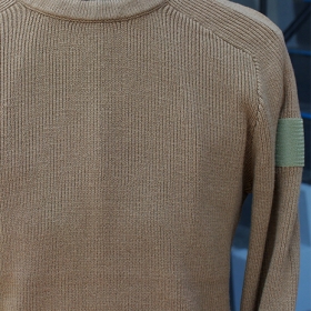 UC-501-018 COMMANDO SWEATER