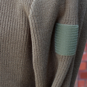 UC-501-018 COMMANDO SWEATER