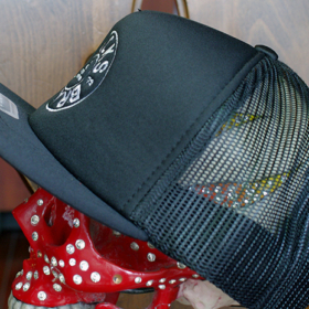 BUTTON MESH CAP