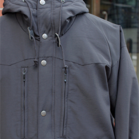 OL-047-022 MOUNTAIN PARKA