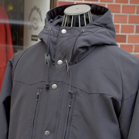 OL-047-022 MOUNTAIN PARKA