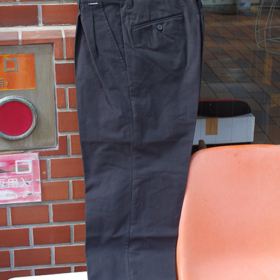 TUCK PANTS