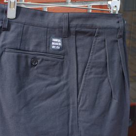 TUCK PANTS