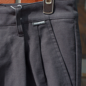 TUCK PANTS