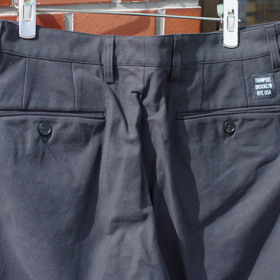 TUCK PANTS