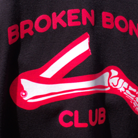 BROKEN BONE CLUB S/S TEE