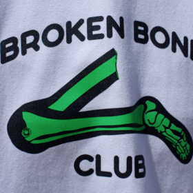 BROKEN BONE CLUB S/S TEE