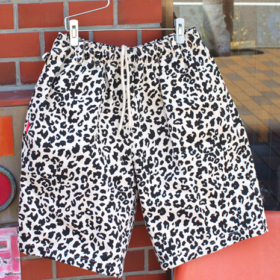 THE HOLIDAY - COMFY FIT- LEOPARD COTTON TWILL SHORT EASY PANTS
