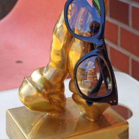 MODEL-TUNDRA -PHOTOCHROMIC-