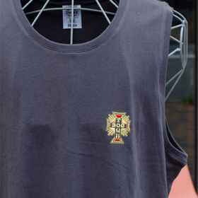 DOGTOWN x BLUCO ONE POINT TANKTOP DOGTOWN x BLUCO ONE POINT TANKTOP